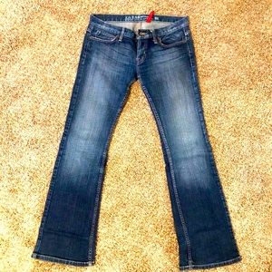 ♥️ Guess | Foxy Flare Dark Wash Jeans: Sz 24, 26